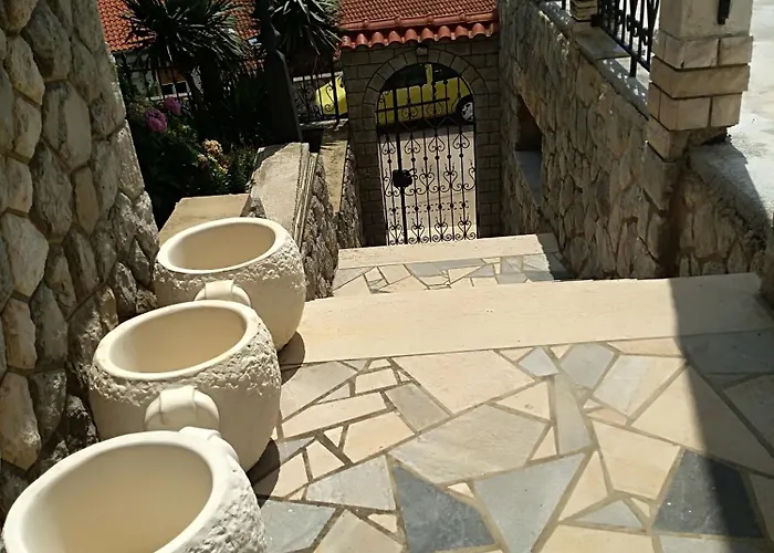 Διαμέρισμα With Parking Space - 17186 Ριέκα