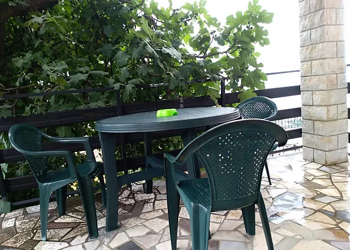 With Parking Space - 17186 Lägenhet *